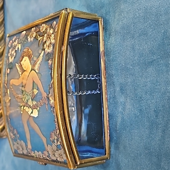 Vintage 1990s Vermont trinket box with dancing Angel, blue glass - Picture 4 of 12